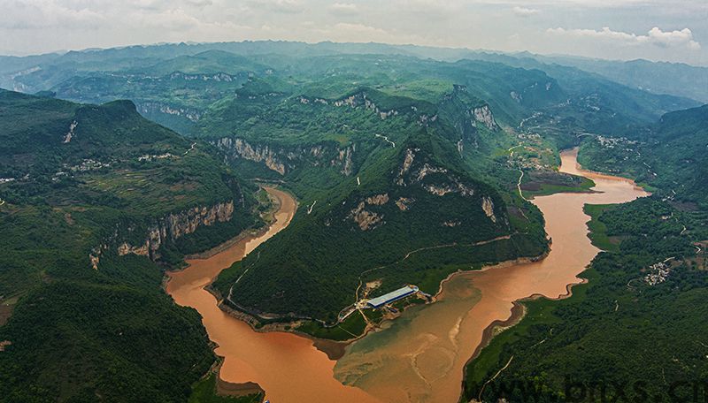 雨季三岔河